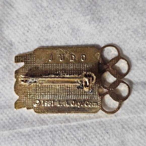 1984 Las Angeles Judo Olympic Game Pin - Picture 2 of 2